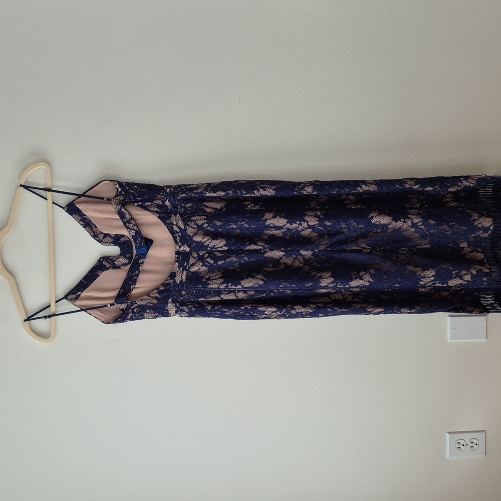 Stylestalker gown - Picture 4 of 8